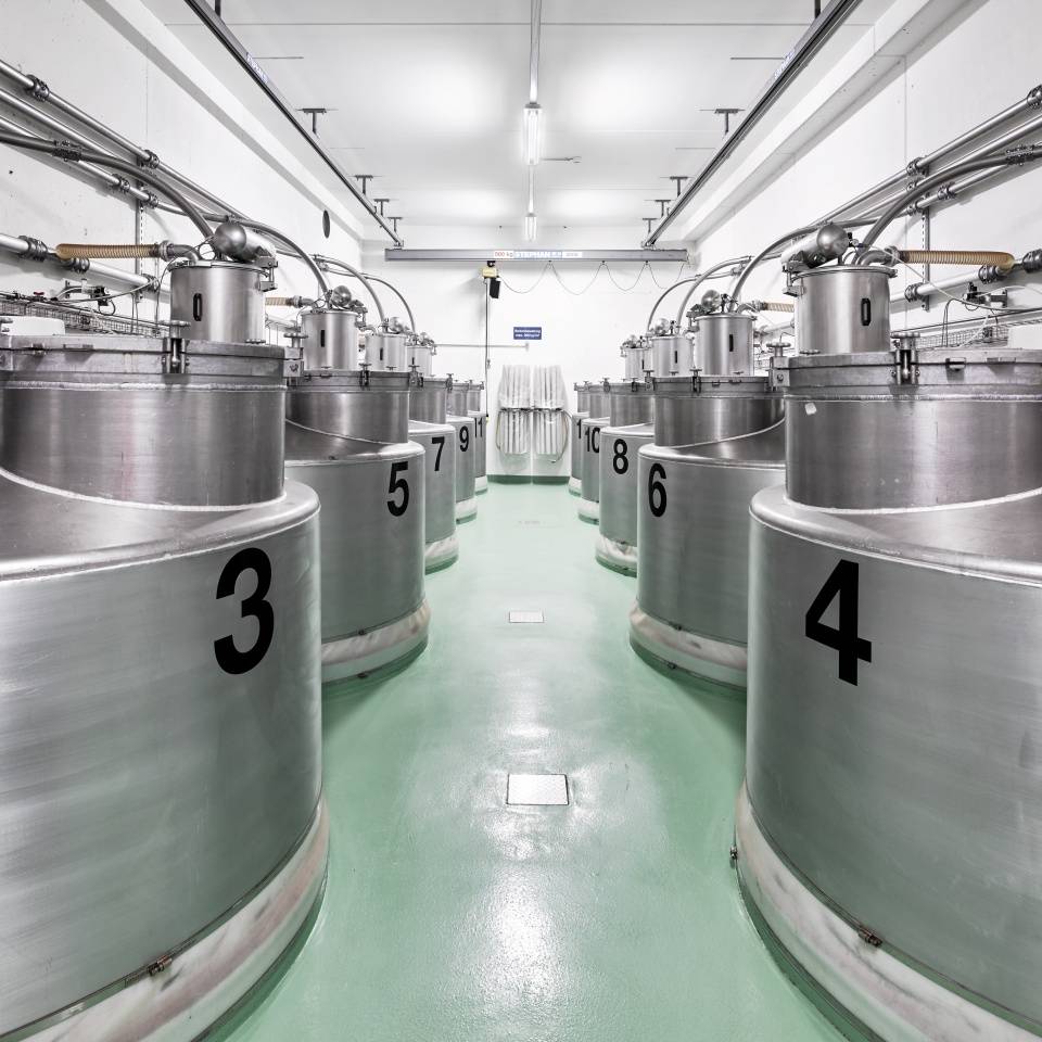 Raw material tanks